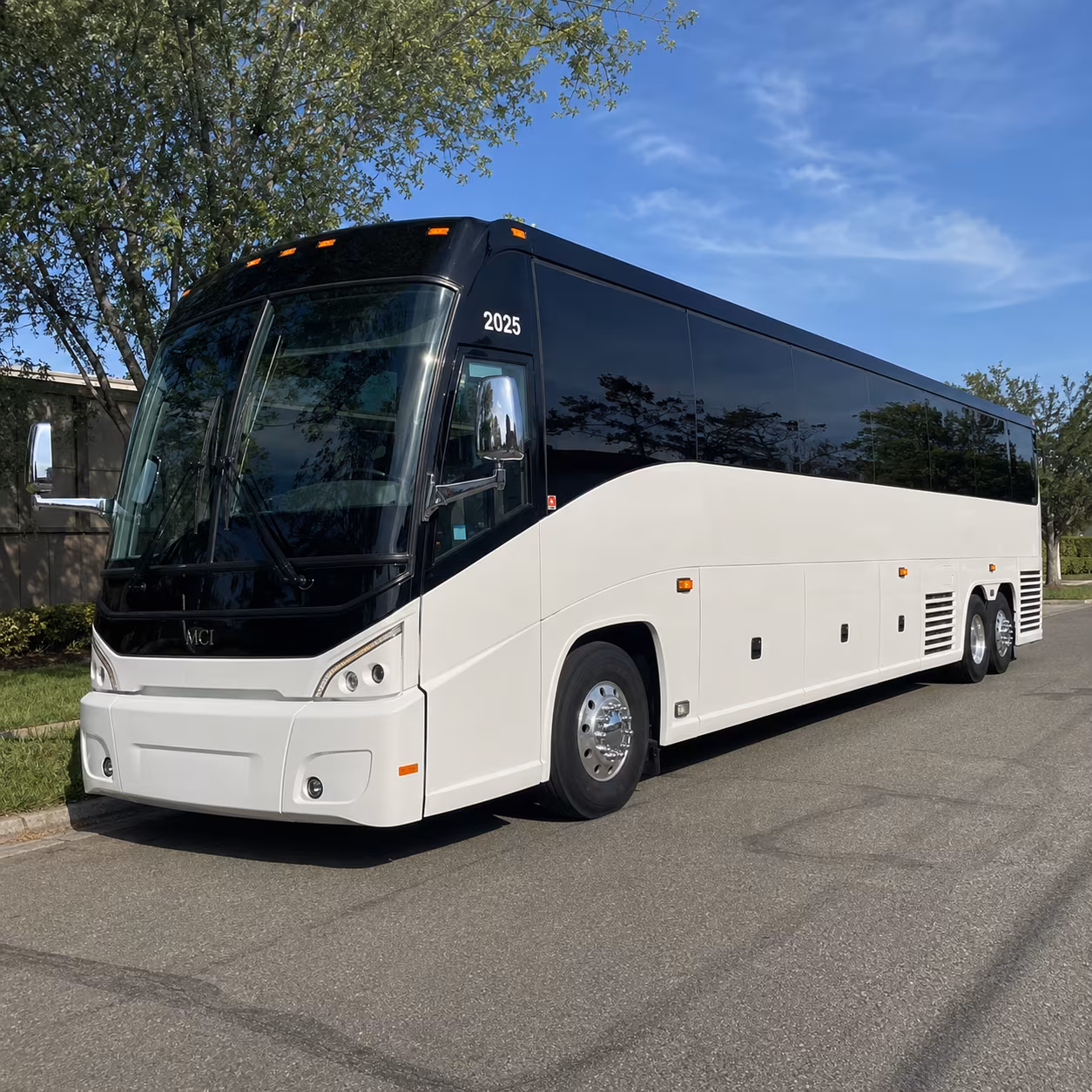 convention shuttles and trade show transportation between north las vegas and the strip