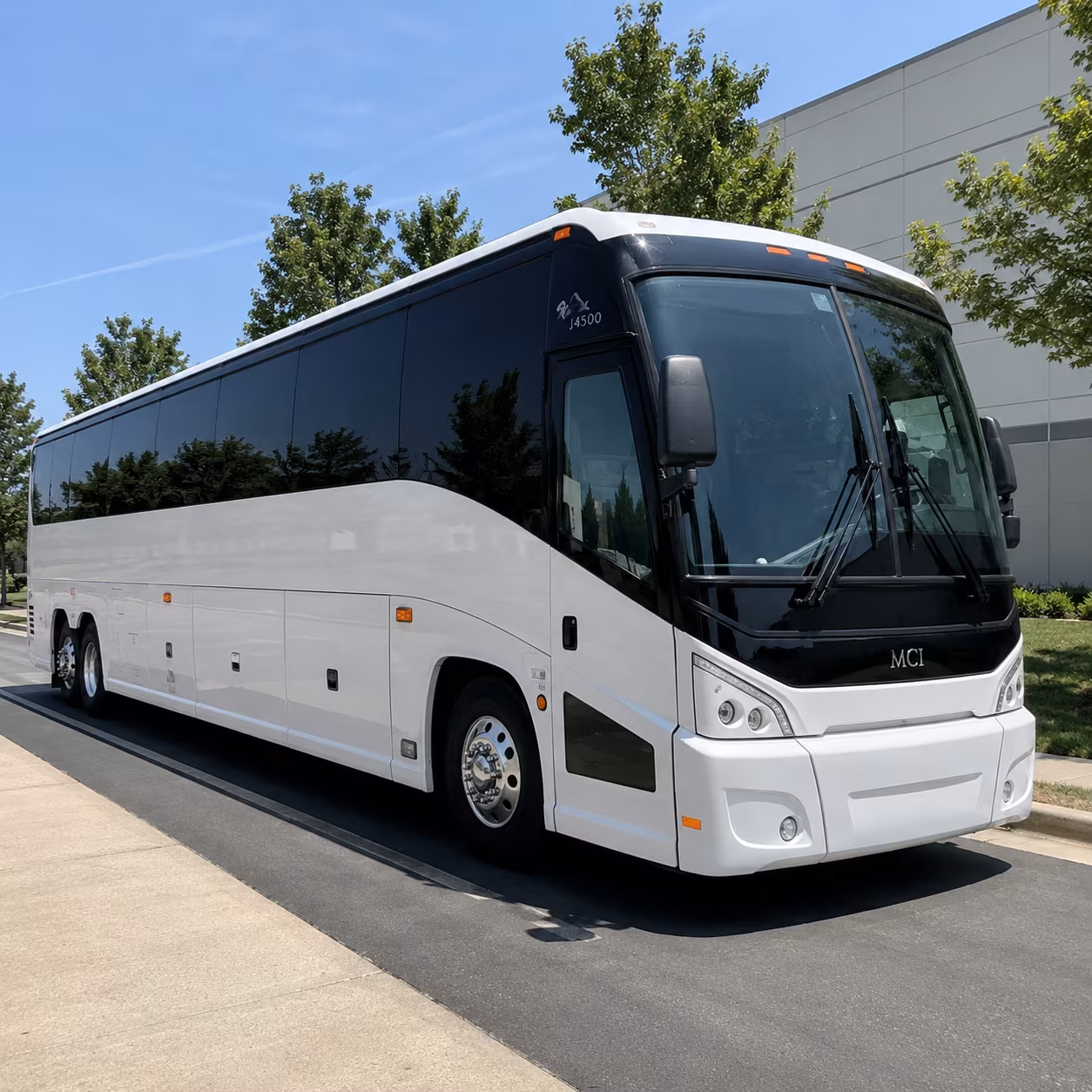 convention shuttles from north las vegas hotels to the strip and lvcc