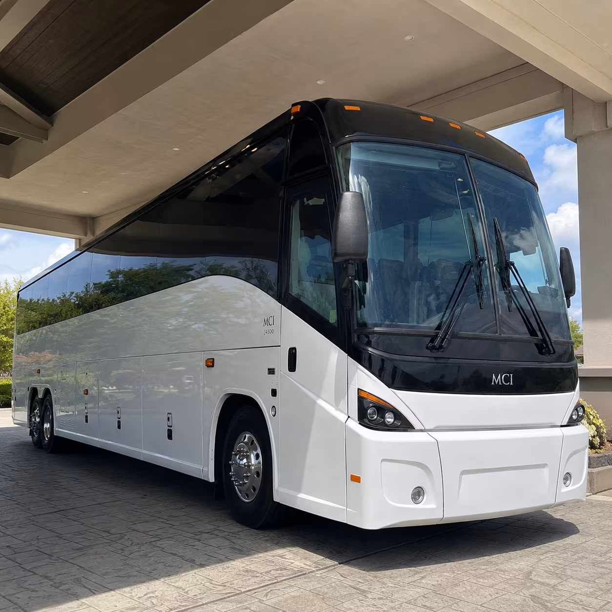 northlasvegascharterbusservices com makes it easy to move convention groups between north las vegas hotels and las