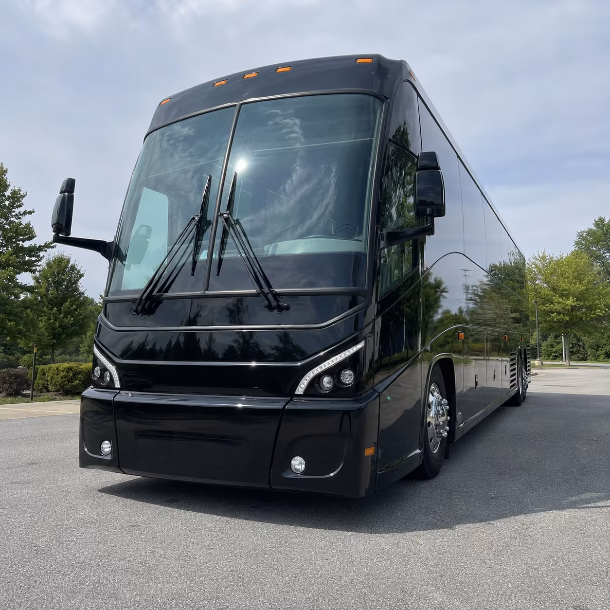 shuttle buses between nellis afb and the las vegas valley