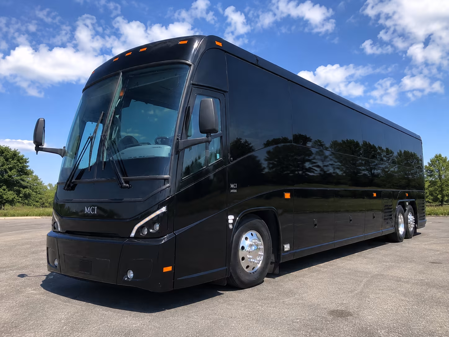 wedding guest shuttles between the las vegas strip and north las vegas venues